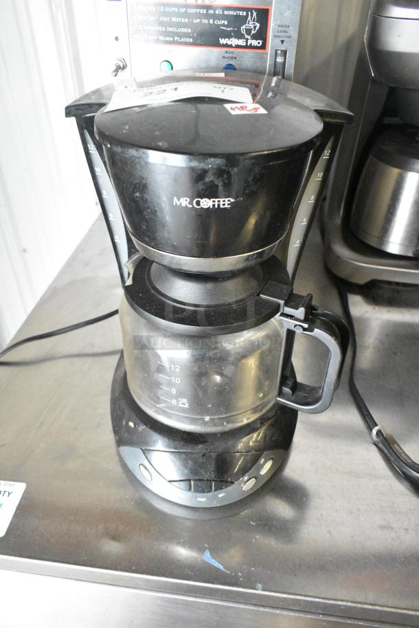Mr Coffee DWX23 Metal Countertop Coffee Machine w/ Coffee Pot. 120 Volts, 1 Phase. - Image 1 of 5