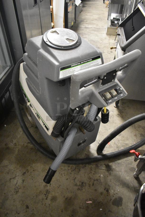 Clean Master Rotary Extraction Machine. 125 Volts, 1 Phase. Tested and Working! - Image 4 of 7