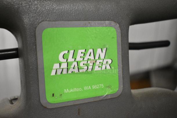 Clean Master Rotary Extraction Machine. 125 Volts, 1 Phase. Tested and Working! - Image 5 of 7