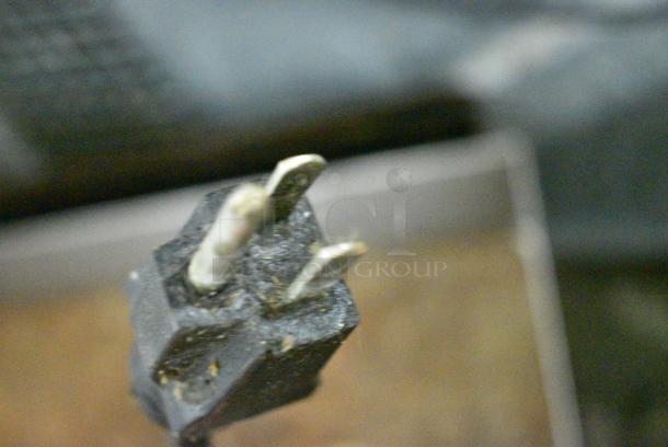 Star Stainless Steel Commercial Countertop Electric Powered Flat Top Griddle. 115 Volts, 1 Phase. - Image 3 of 3