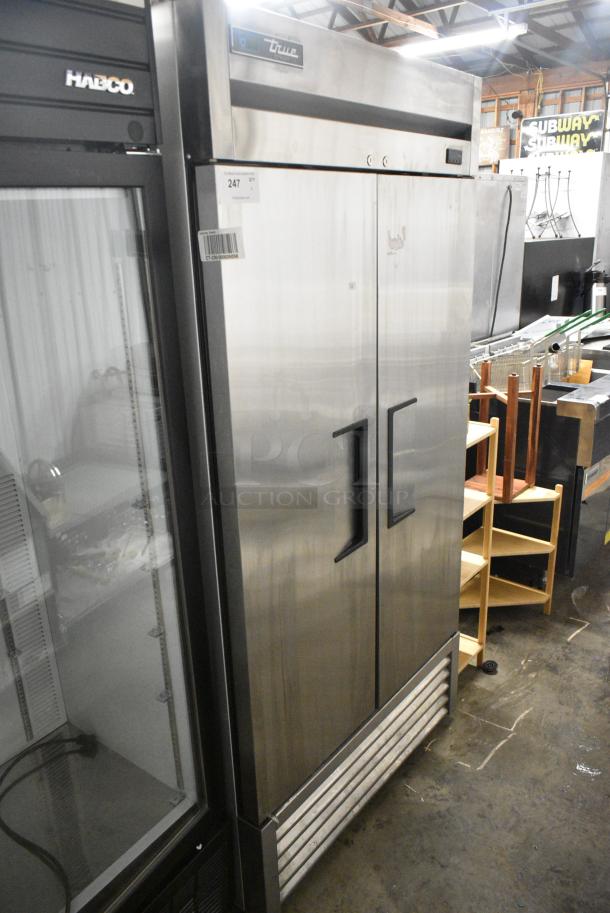 2020 True T-35-HC Stainless Steel Commercial 2 Door Reach In Cooler w/ Poly Coated Racks. 115 Volts, 1 Phase. Tested and Powers On But Does Not Get Cold - Image 2 of 6