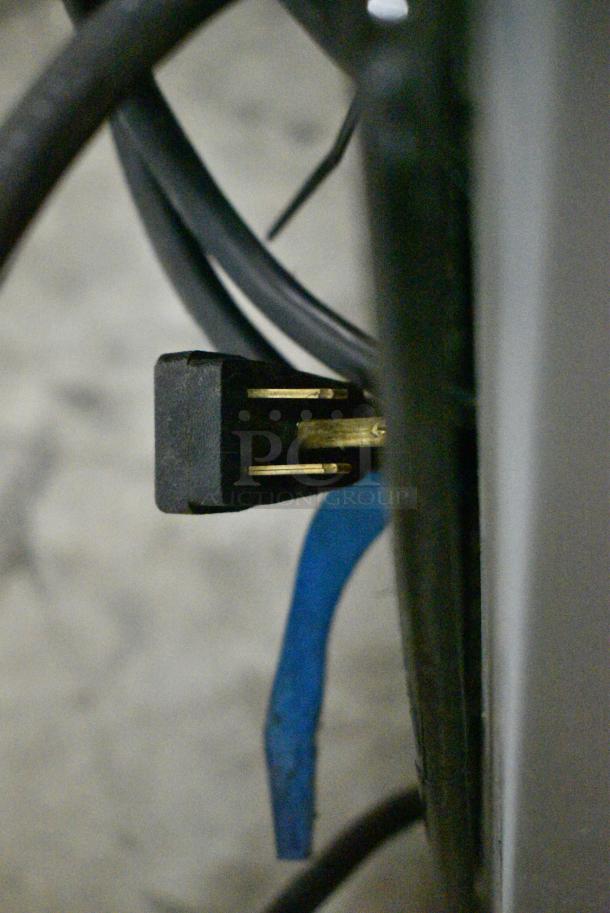 2020 True T-35-HC Stainless Steel Commercial 2 Door Reach In Cooler w/ Poly Coated Racks. 115 Volts, 1 Phase. Tested and Powers On But Does Not Get Cold - Image 6 of 6