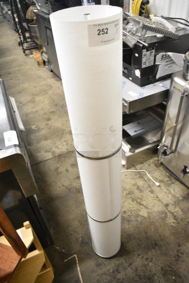 Light Fixture. 110 Volts, 1 Phase. - Image 2 of 5