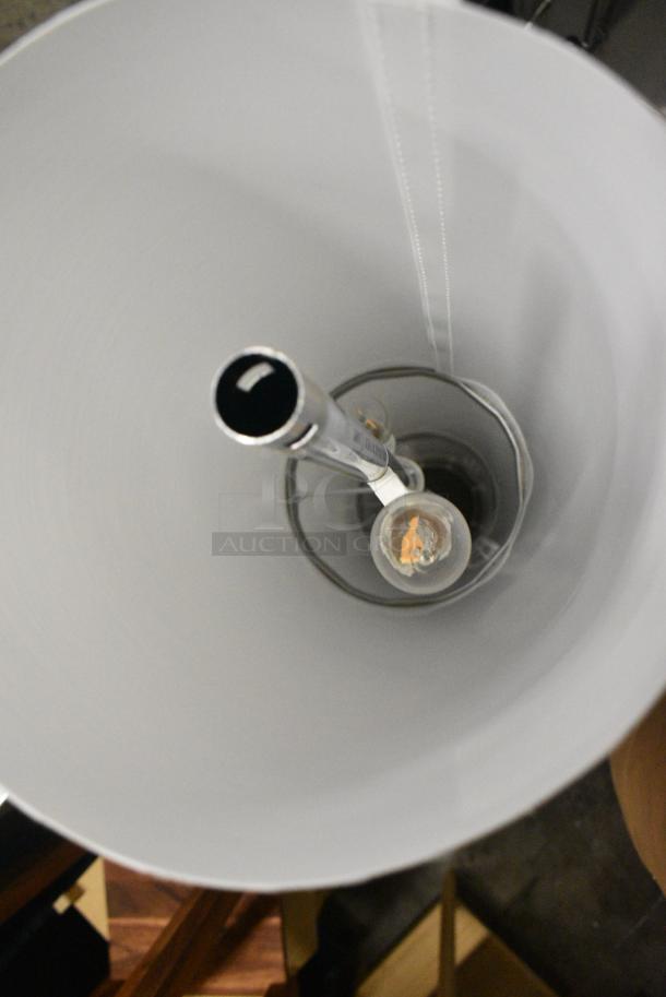 Light Fixture. 110 Volts, 1 Phase. - Image 4 of 5