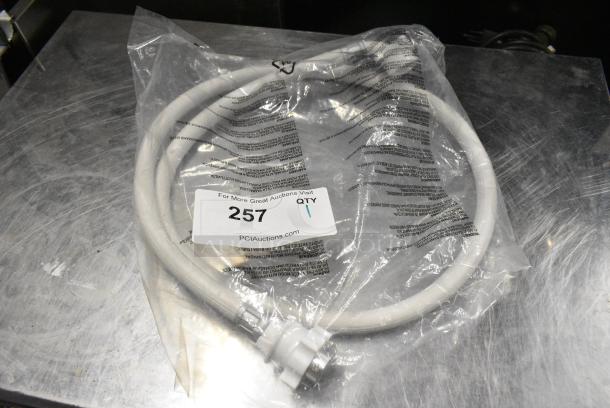 BRAND NEW SCRATCH AND DENT! Hose - Image 1 of 3