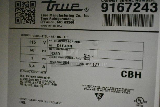 2017 True GDM-41SL-48-HC-LD Metal Commercial 2 Door Reach In Cooler Merchandiser w/ Poly Coated Racks. 115 Volts, 1 Phase. Tested and Working! - Image 7 of 8