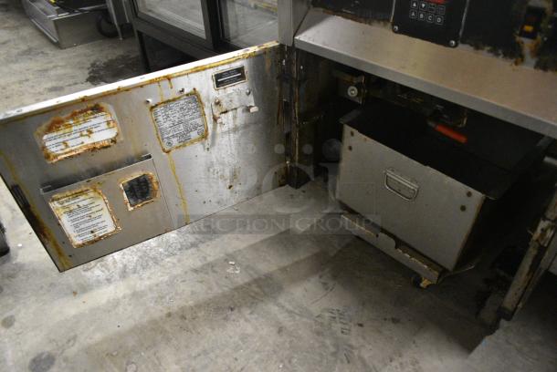 BKI FKM-F Stainless Steel Commercial Floor Style Electric Powered Pressure Fryer. 208 Volts, 3 Phase. - Image 4 of 7