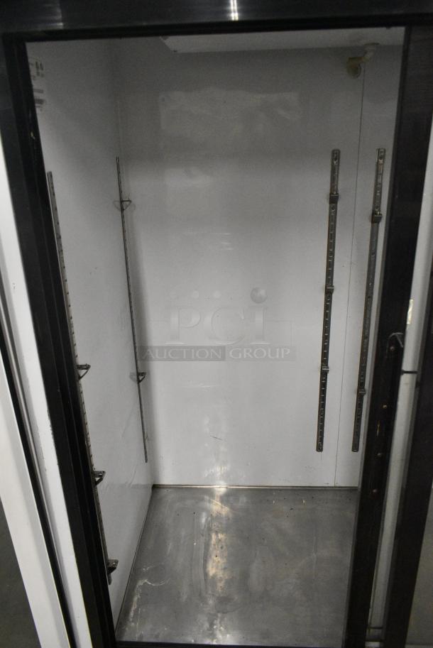2016 Migali C-49RS Metal Commercial 2 Door Reach In Cooler Merchandiser. 115 Volts, 1 Phase. Tested and Working! - Image 4 of 7