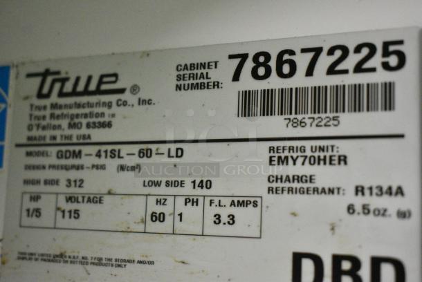 True GDM-41SL-60-LD Metal Commercial 2 Door Reach In Cooler Merchandiser. 115 Volts, 1 Phase. Tested and Working! - Image 5 of 6