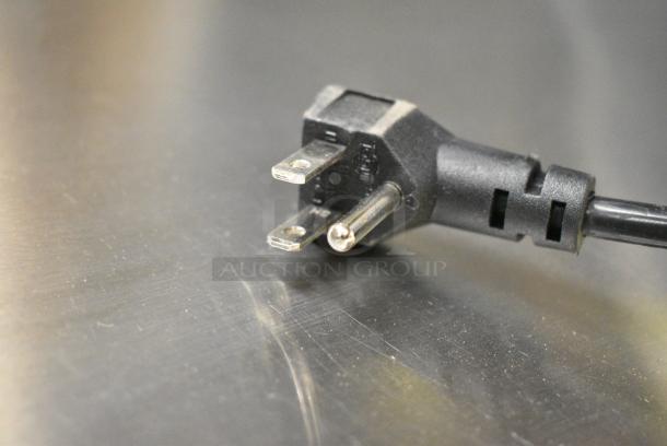 Imbera EVC04 Metal Mini Cooler Merchandiser. 115 Volts, 1 Phase. Tested and Working! - Image 6 of 6