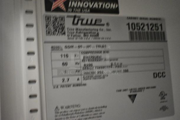 BRAND NEW! 2022 True GDM-05-HC Metal Mini Cooler Merchandiser. 115 Volts, 1 Phase. Tested and Working! - Image 5 of 6