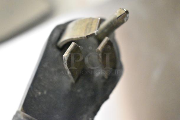 Bakers Pride P46S Stainless Steel Commercial Countertop Electric Powered 2 Deck Pizza Oven w/ Cooking Stones. 208 Volts. - Image 7 of 7