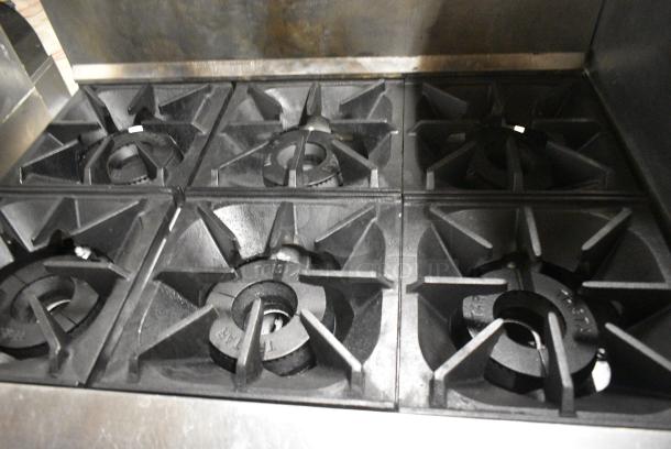 Tristar TSR-6-E Stainless Steel Commercial Natural Gas Powered 6 Burner Range w/ Oven, Over Shelf and Back Splash. - Image 4 of 7