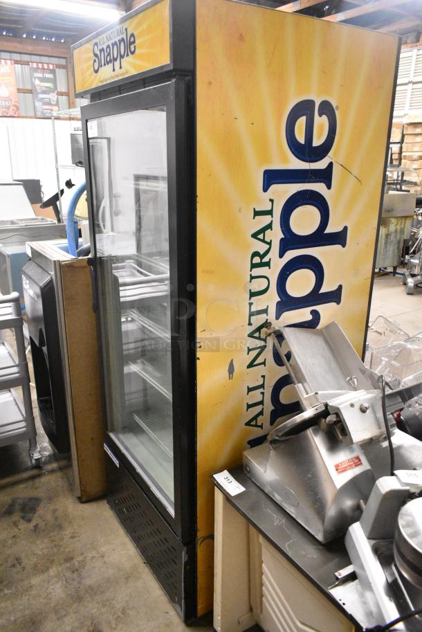 Universal Nolin MC750-1 Metal Commercial Single Door Reach In Cooler Merchandiser w/ Poly Coated Racks. 115 Volts, 1 Phase. Tested and Working! - Image 3 of 6