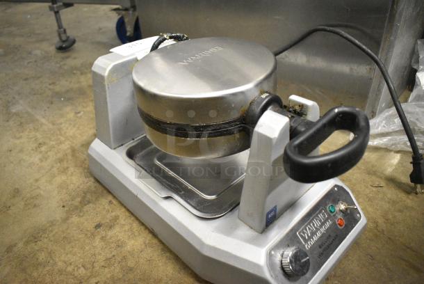 Waring WW180X Stainless Steel Countertop Waffle Maker. 120 Volts, 1 Phase. Tested and Working! - Image 2 of 7