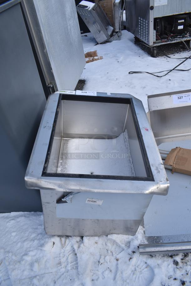 BRAND NEW SCRATCH AND DENT! Regency 600IB2418CP 18" x 24" Stainless Steel Drop-In Ice Bin with 7 Circuit Post-Mix Cold Plate - Image 1 of 3
