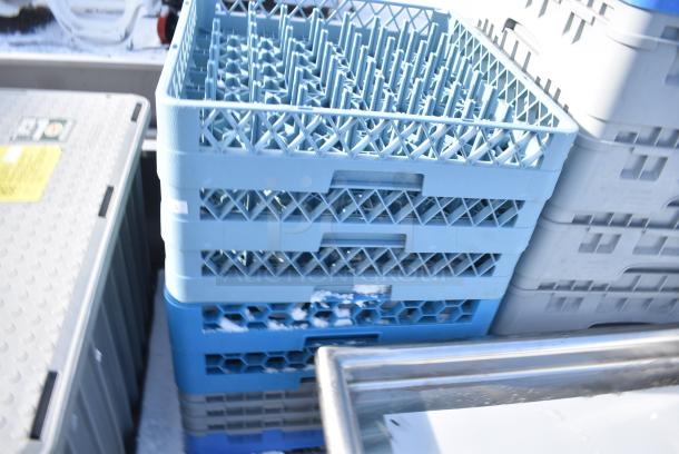 ALL ONE MONEY! Lot of 15 Various Items Including Poly Dish Caddies. - Image 3 of 4