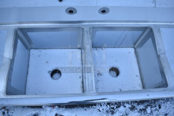 BRAND NEW SCRATCH AND DENT! Regency 600S21818224 Stainless Steel 2 Bay Sink w/ Dual Drain Boards. No Legs. - Image 4 of 5