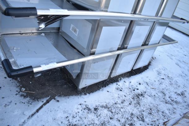 BRAND NEW SCRATCH AND DENT! Regency 600S31620224 100" 16 Gauge Stainless Steel Three Compartment Commercial Sink with Galvanized Steel Legs and 2 Drainboards - 16" x 20" x 12" Bowls. No Legs. - Image 1 of 4