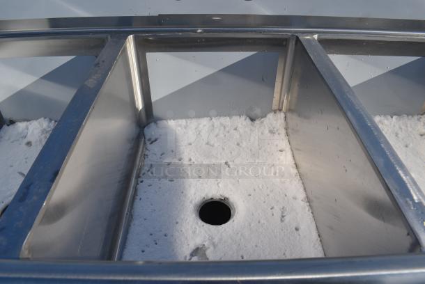 BRAND NEW SCRATCH AND DENT! Regency 600S31620224 16 Gauge Stainless Steel Three Compartment Commercial Sink with 2 Drainboards. No Legs. - Image 5 of 7