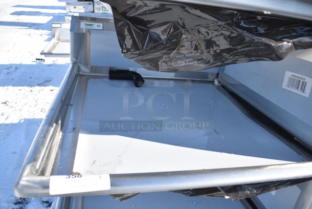 BRAND NEW SCRATCH AND DENT! Regency 600S31620224 16 Gauge Stainless Steel Three Compartment Commercial Sink with 2 Drainboards. No Legs. - Image 3 of 5