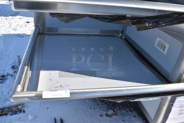 BRAND NEW SCRATCH AND DENT! Regency 600S31620224 16 Gauge Stainless Steel Three Compartment Commercial Sink with 2 Drainboards. No Legs. - Image 3 of 5