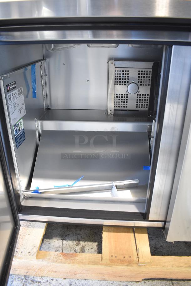 BRAND NEW SCRATCH AND DENT! 2019 True TSSU-72-18-HC Stainless Steel Commercial Sandwich Salad Prep Table Bain Marie Mega Top. 115 Volts, 1 Phase. Tested and Working! - Image 4 of 7