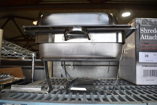 5 BRAND NEW SCRATCH AND DENT! Chafing Dishes Including 92246320 Choice Deluxe 8 Qt. Full Size Gold Accent Chafer. 5 Times Your Bid! - Image 4 of 5