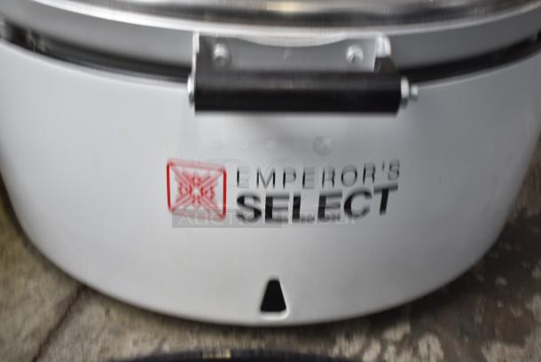 BRAND NEW SCRATCH AND DENT! Emperor's Select 478EGRC140NG Natural Gas 140 Cup (70 Cup Raw) Gas Rice Cooker and Warmer. 28,000 BTU - Image 5 of 8