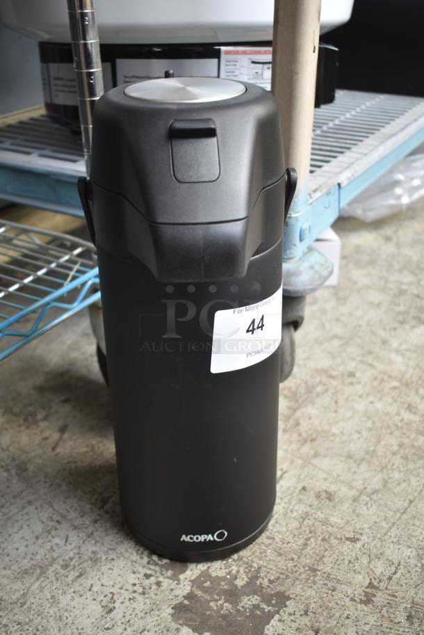 BRAND NEW SCRATCH AND DENT! Acopa Black Air Pot - Image 1 of 3