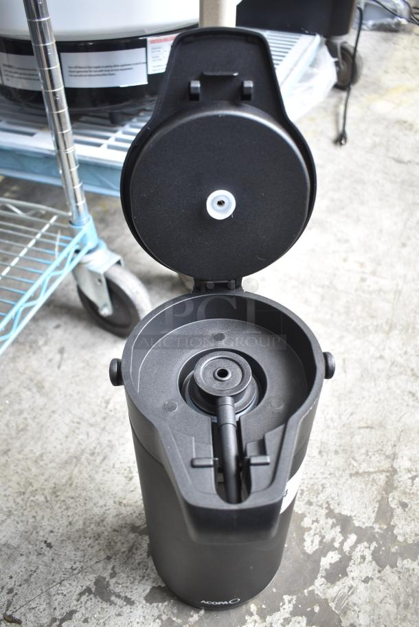 BRAND NEW SCRATCH AND DENT! Acopa Black Air Pot - Image 3 of 3