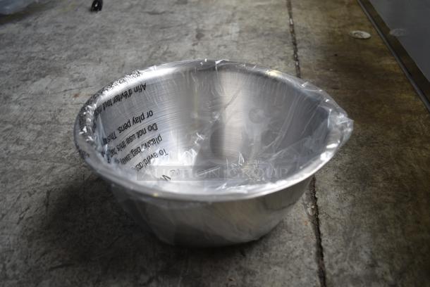 20 BRAND NEW SCRATCH AND DENT! Various Metal Bowls. 20 Times Your Bid! - Image 3 of 6
