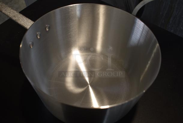 4 BRAND NEW SCRATCH AND DENT! Choice 471SAUC55QT 5.5 Qt. Tapered Aluminum Sauce Pan. 4 Times Your Bid! - Image 3 of 6