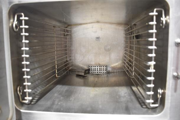 Cleveland 36CGM300 Stainless Steel Commercial Natural Gas Powered Pressureless 2 Deck Convection Steamer. 300,000 BTU. - Image 4 of 11