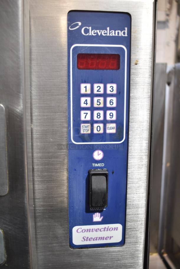 Cleveland 36CGM300 Stainless Steel Commercial Natural Gas Powered Pressureless 2 Deck Convection Steamer. 300,000 BTU. - Image 4 of 10