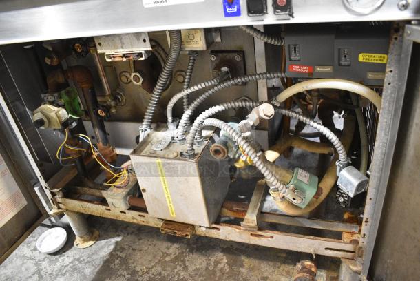 Cleveland 36CGM300 Stainless Steel Commercial Natural Gas Powered Pressureless 2 Deck Convection Steamer. 300,000 BTU. - Image 7 of 10