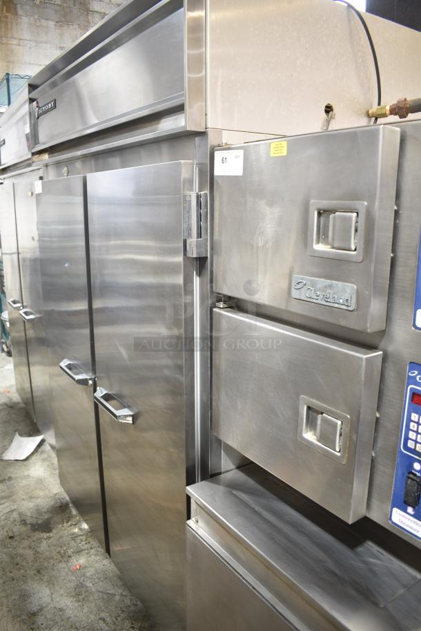Victory RA-2D-S7-PT Stainless Steel Commercial 2 Door Reach In Pass Through Cooler. 115 Volts, 1 Phase. Tested and Working! - Image 2 of 11