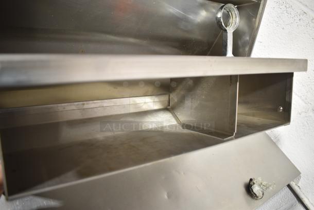 2 Stainless Steel Paper Towel Dispenser. 2 Times Your Bid! - Image 3 of 4