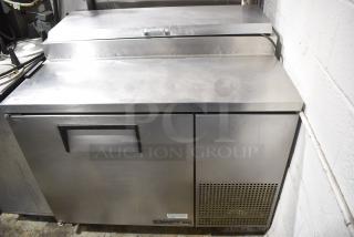 True TPP-44 Stainless Steel Commercial Pizza Prep Table on Commercial Casters. 115  Volts, 1 Phase. Tested and Working!