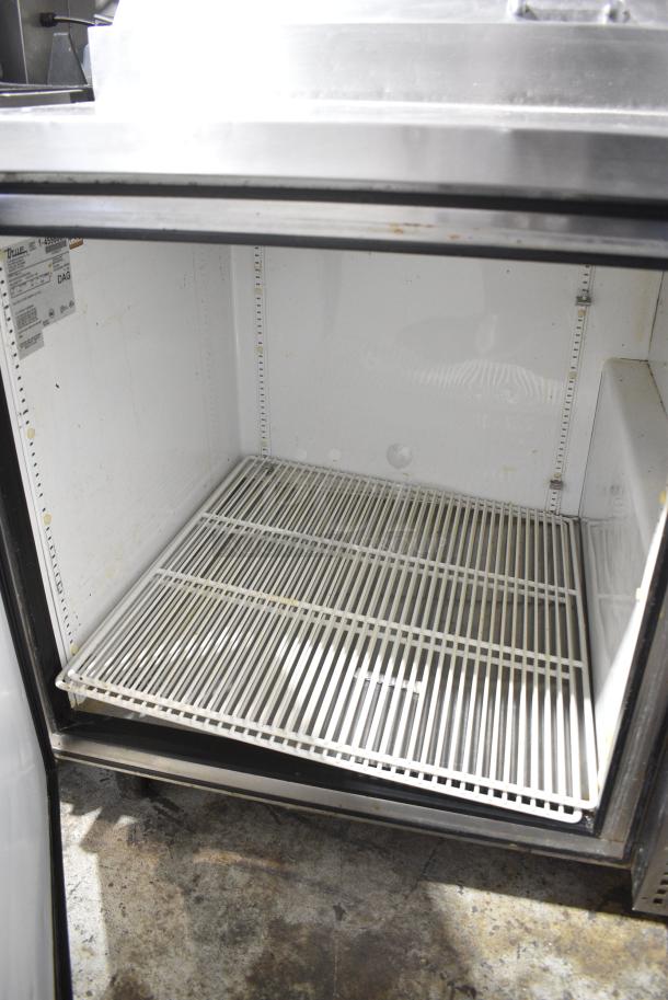 True TPP-44 Stainless Steel Commercial Pizza Prep Table on Commercial Casters. 115  Volts, 1 Phase. Tested and Working! - Image 5 of 8