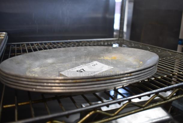 5 Metal Oval Pans. 5 Times Your Bid! - Image 2 of 3
