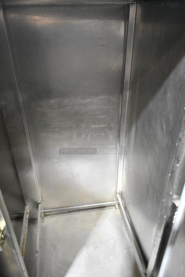 Traulsen RRI 2-32 LPUT Stainless Steel Commercial 2 Door Roll In Rack Cooler. 120/208 Volts, 1 Phase. - Image 4 of 5