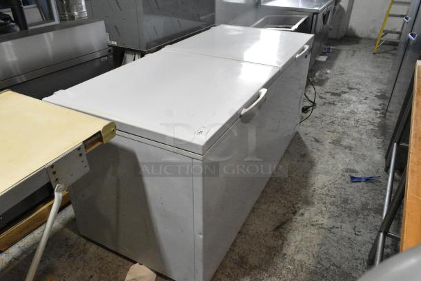 Kratos 69K-751HC Metal Chest Freezer w/ 2 Hinge Lids. 115 Volts, 1 Phase. Tested and Powers On But Does Not Get Cold - Image 2 of 9