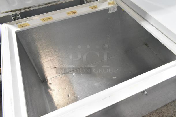 Kratos 69K-751HC Metal Chest Freezer w/ 2 Hinge Lids. 115 Volts, 1 Phase. Tested and Powers On But Does Not Get Cold - Image 5 of 9