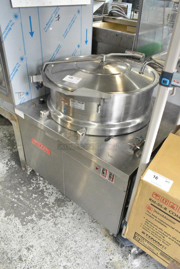 Vulcan VDMT40 Stainless Steel Commercial Floor Style 40 Gallon Steam Kettle. - Image 3 of 6