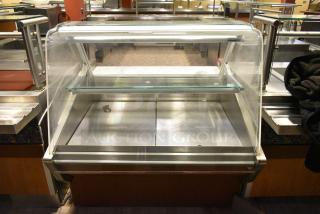 Royal TM04LSC Metal Commercial Floor Style Deli Display Case Merchandiser. Tested and Powers On But Does Not Get Cold