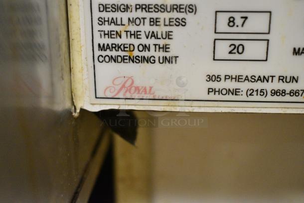 Royal TM04LSC Metal Commercial Floor Style Deli Display Case Merchandiser. Tested and Powers On But Does Not Get Cold - Image 9 of 9