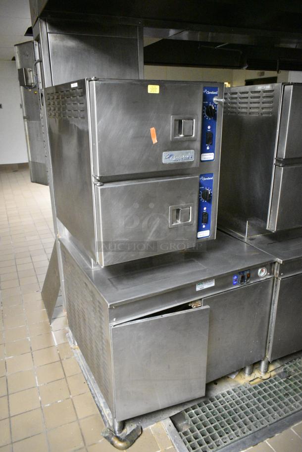 Cleveland 36CGM300 Stainless Steel Commercial Natural Gas Powered Pressureless 2 Deck Convection Steamer. 300,000 BTU. - Image 10 of 11