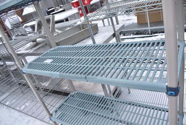 Metro Max 4 Tier Wire Shelving Unit on Commercial Casters. BUYER MUST DISMANTLE. PCI CANNOT DISMANTLE FOR SHIPPING. PLEASE CONSIDER FREIGHT CHARGES. - Image 5 of 7