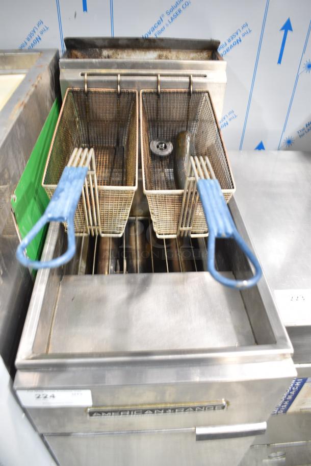 American Range AF-35/50 Stainless Steel Commercial Floor Style Natural Gas Powered Deep Fat Fryer w/ 2 Metal Fry Baskets. 40,000 BTU. - Image 3 of 6